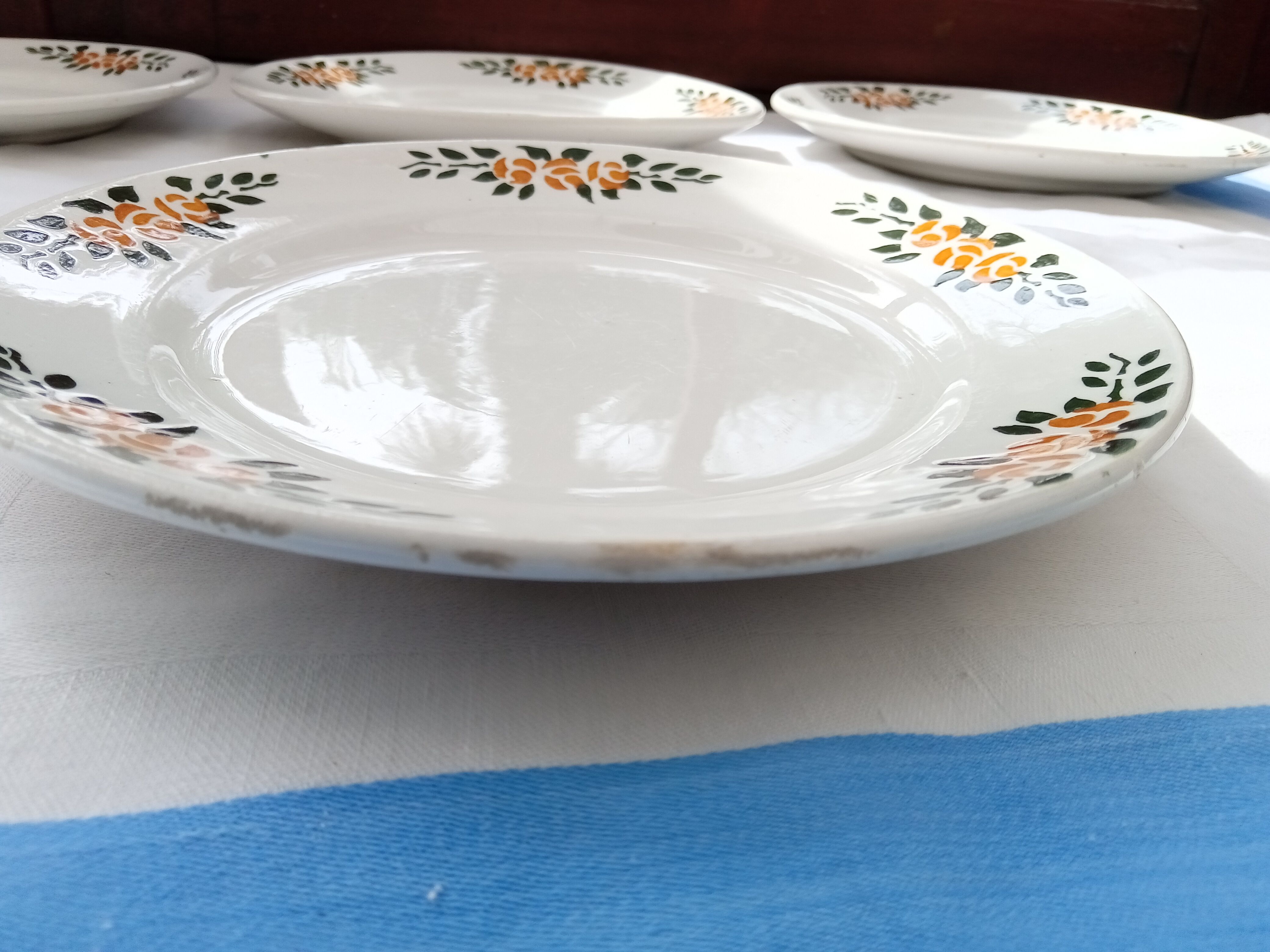 8 flat plates Denise