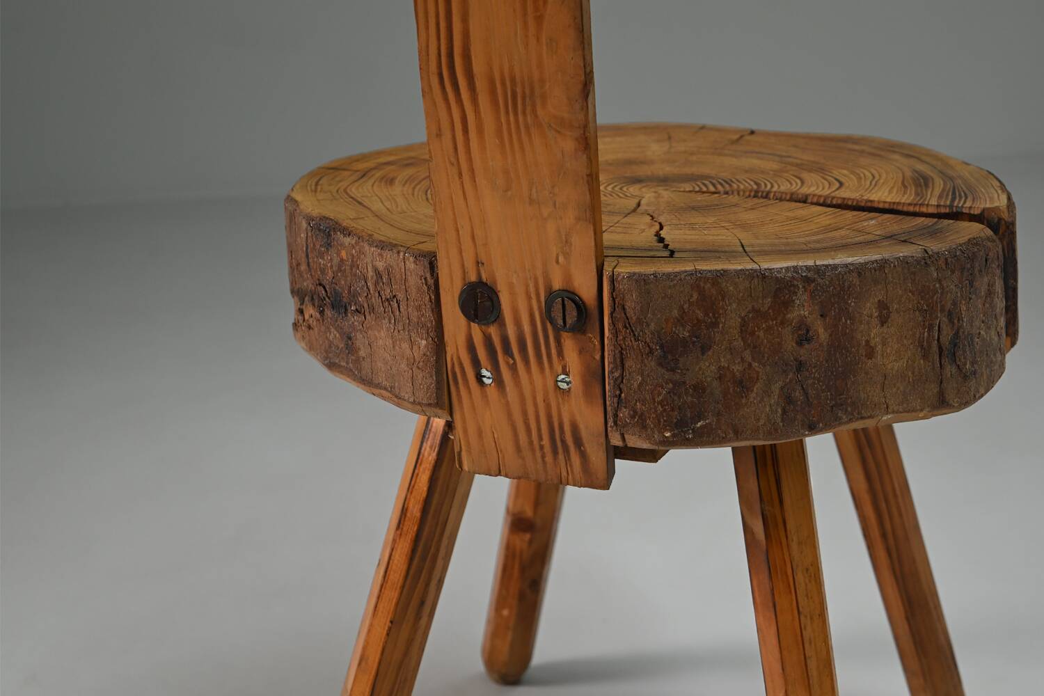 Set brutalist tree trunk chairs, 1970s France.