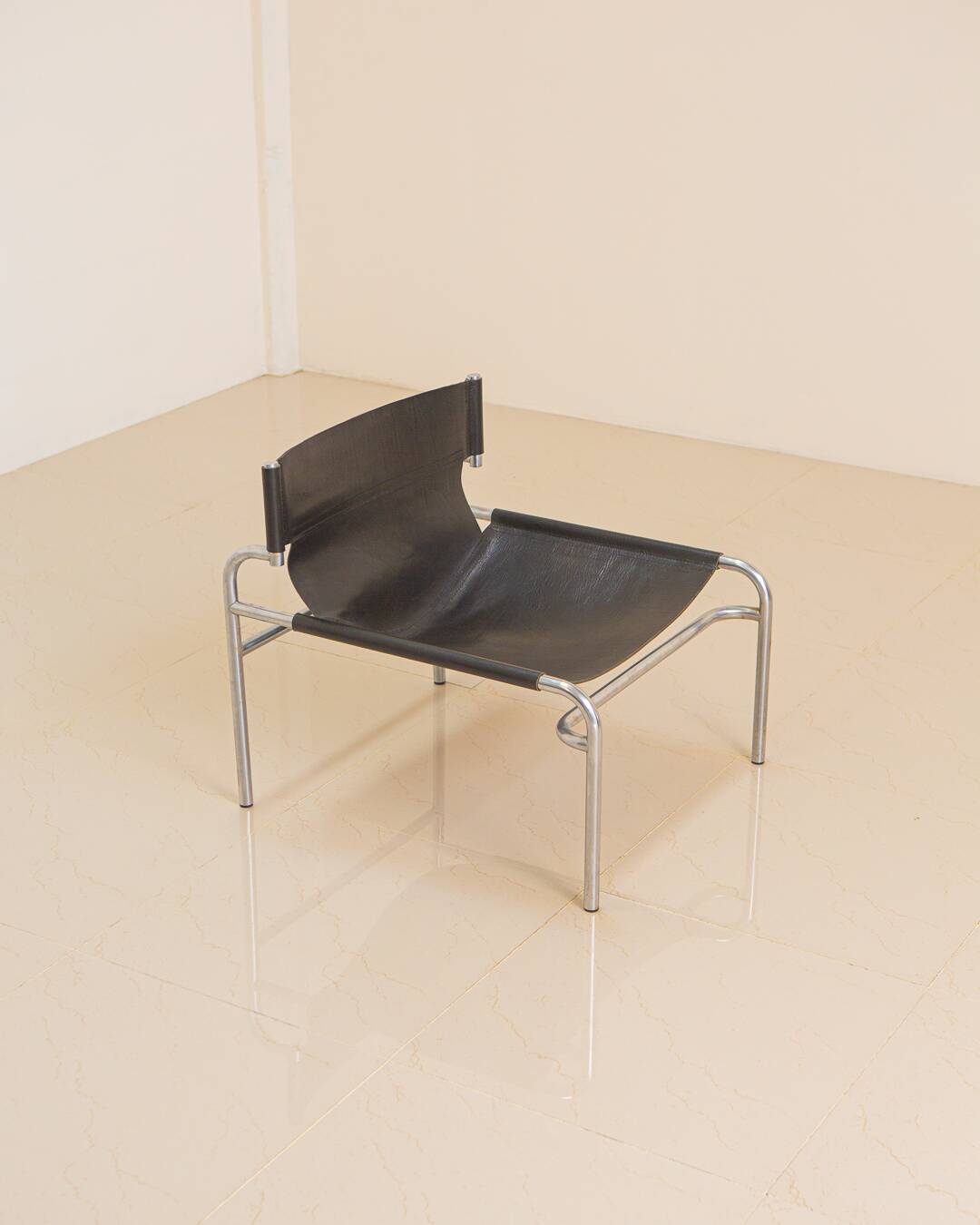 "SZ12" leather armchair by Walter Antonis for Spectrum 80's