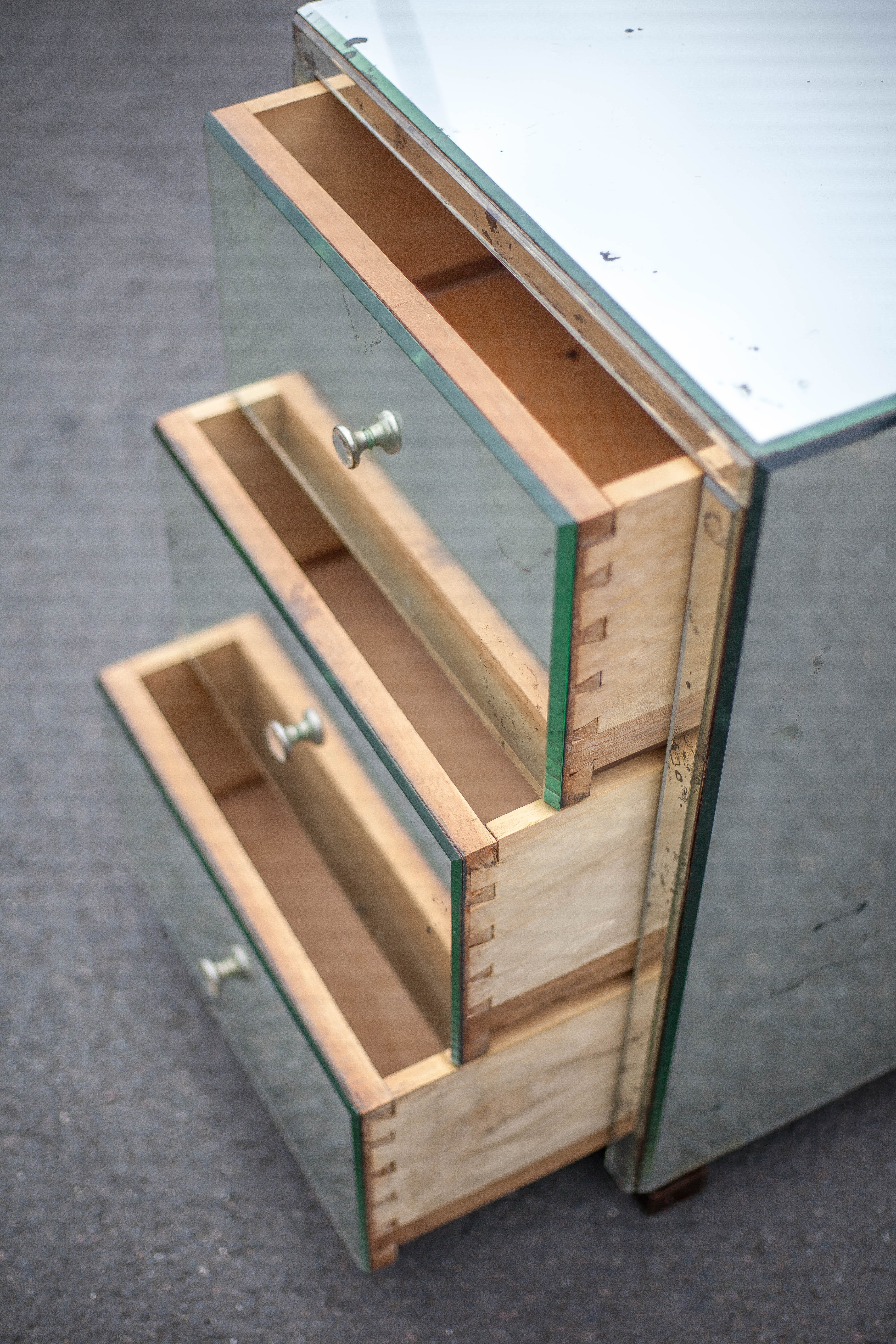 Art Deco mirror chest of drawer