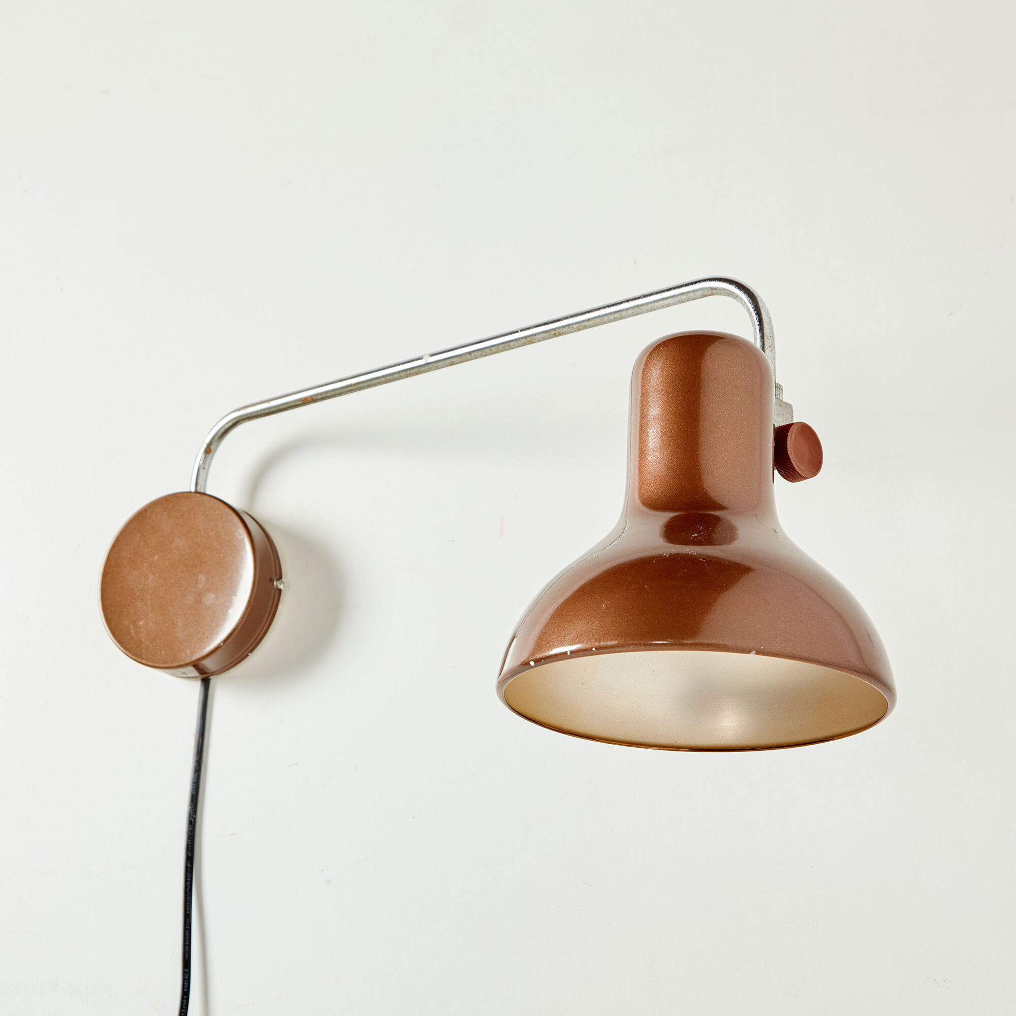 Brown wall lamp