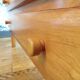 Commode en orme 1970-80 3 tiroirs