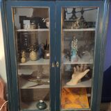 Showcase Louis XVI blue patina