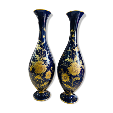 Paire de vases en porcelaine bleu cobalt