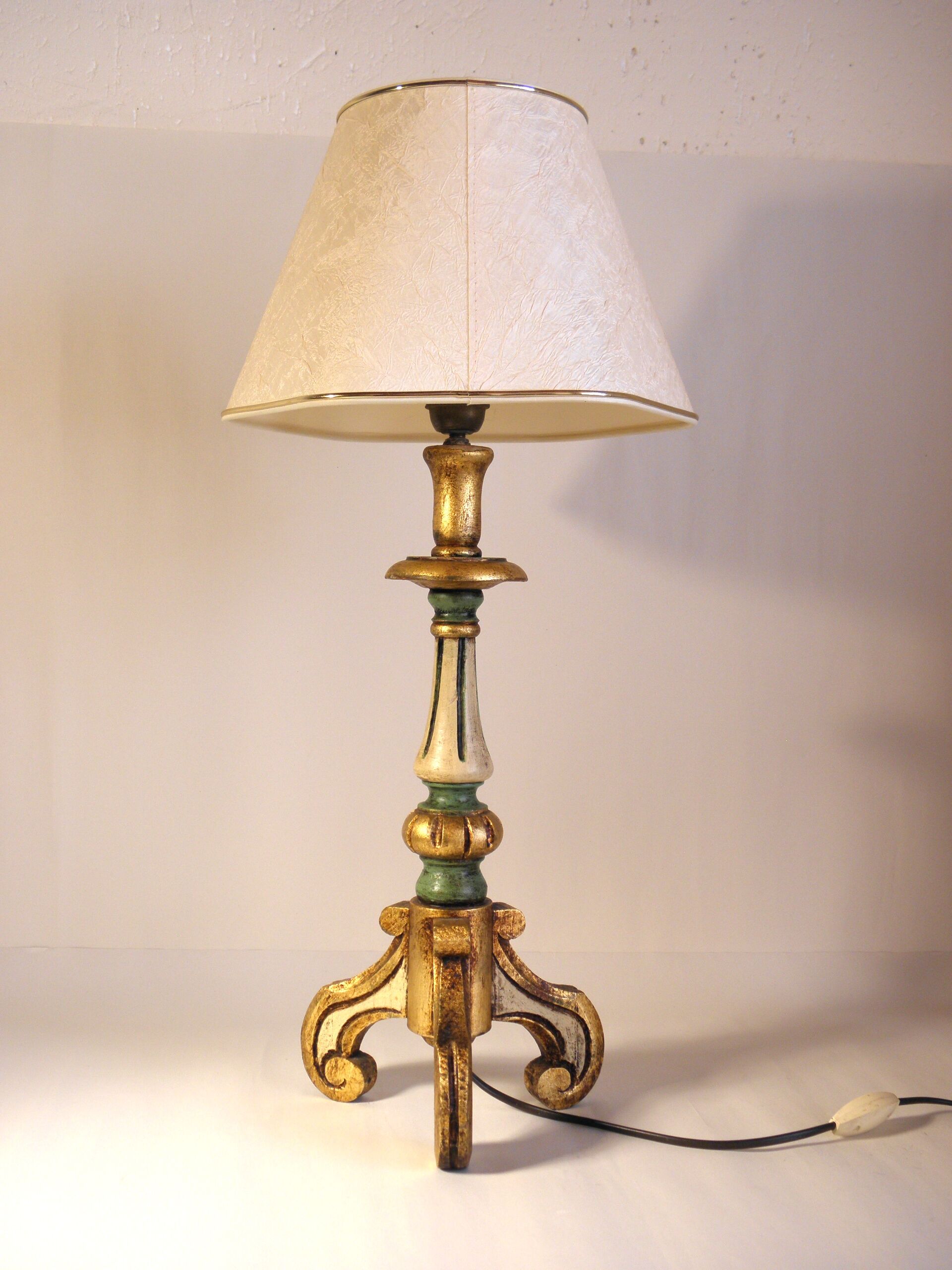 Italian polychrome wood lamp