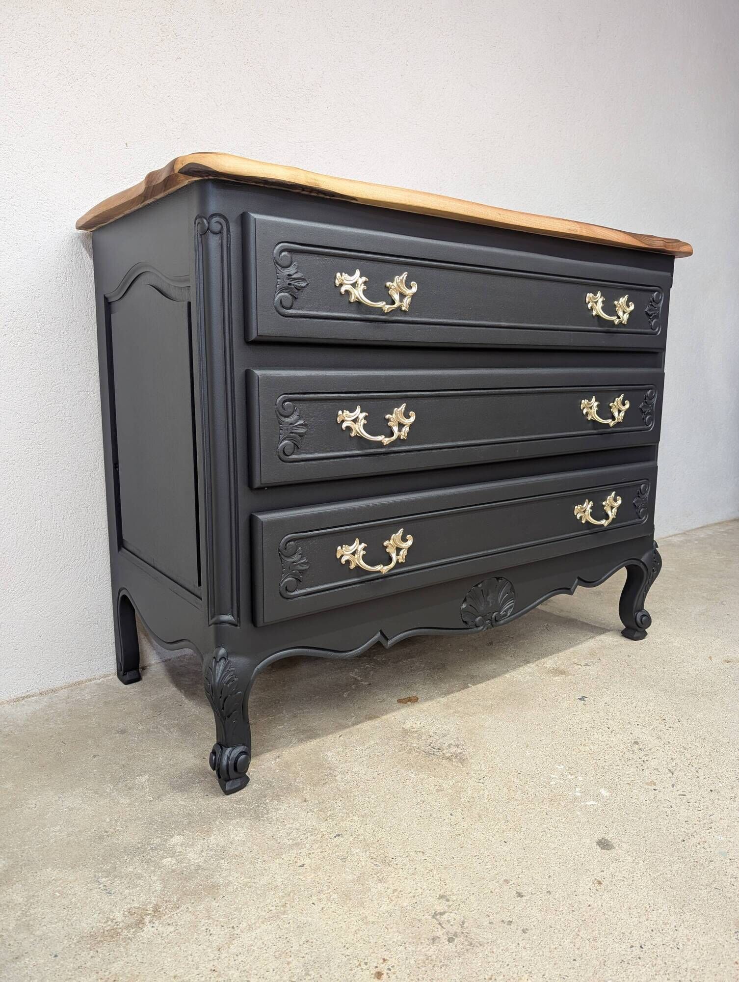 Vintage walnut commode refurbished