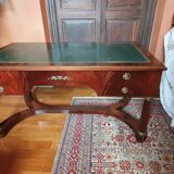 Office in mahogany and leather