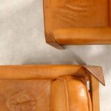 2 fauteuils en chêne et cuir cognac par Skilla