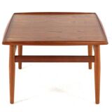 Grete Jalk for Glostrup coffee table danish design in teak