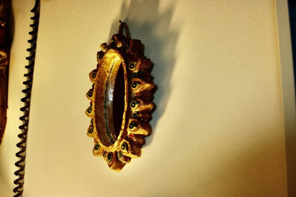 Miroir à cabochon vintage par georges pelletier pour la roue vallauris 1950