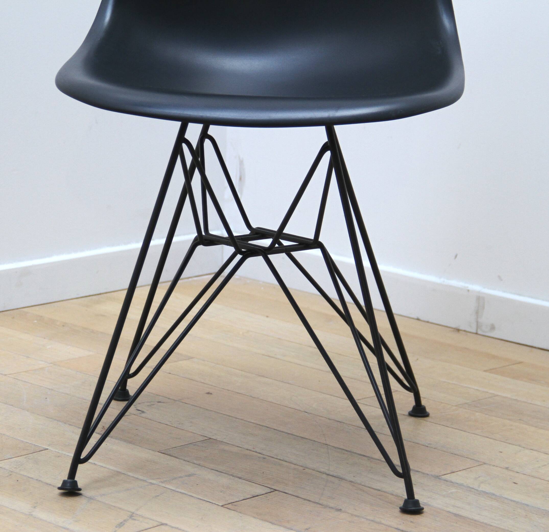 Chaise DSR, Charles & Ray Eames Vitra