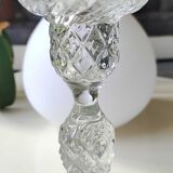 Paire de Bougeoirs flambeaux/Verrerie de Portieux, verre moulé. Motifs croisillons, forme corolle