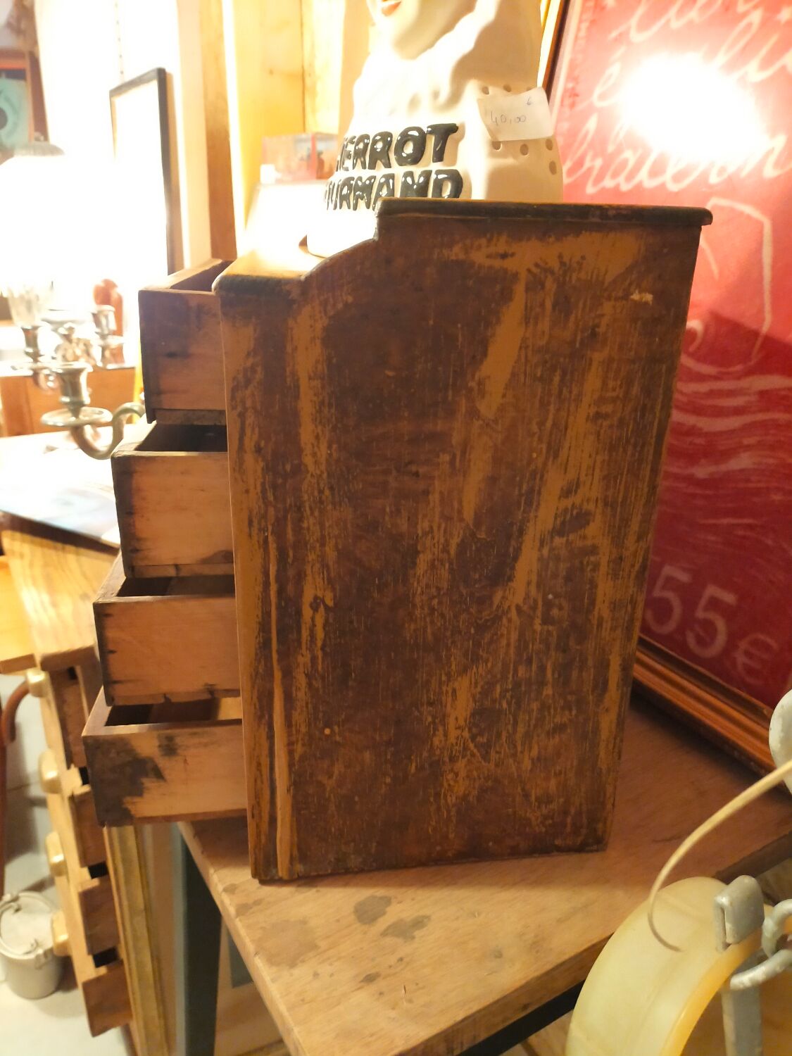 Haberdashery or watchmaking furniture