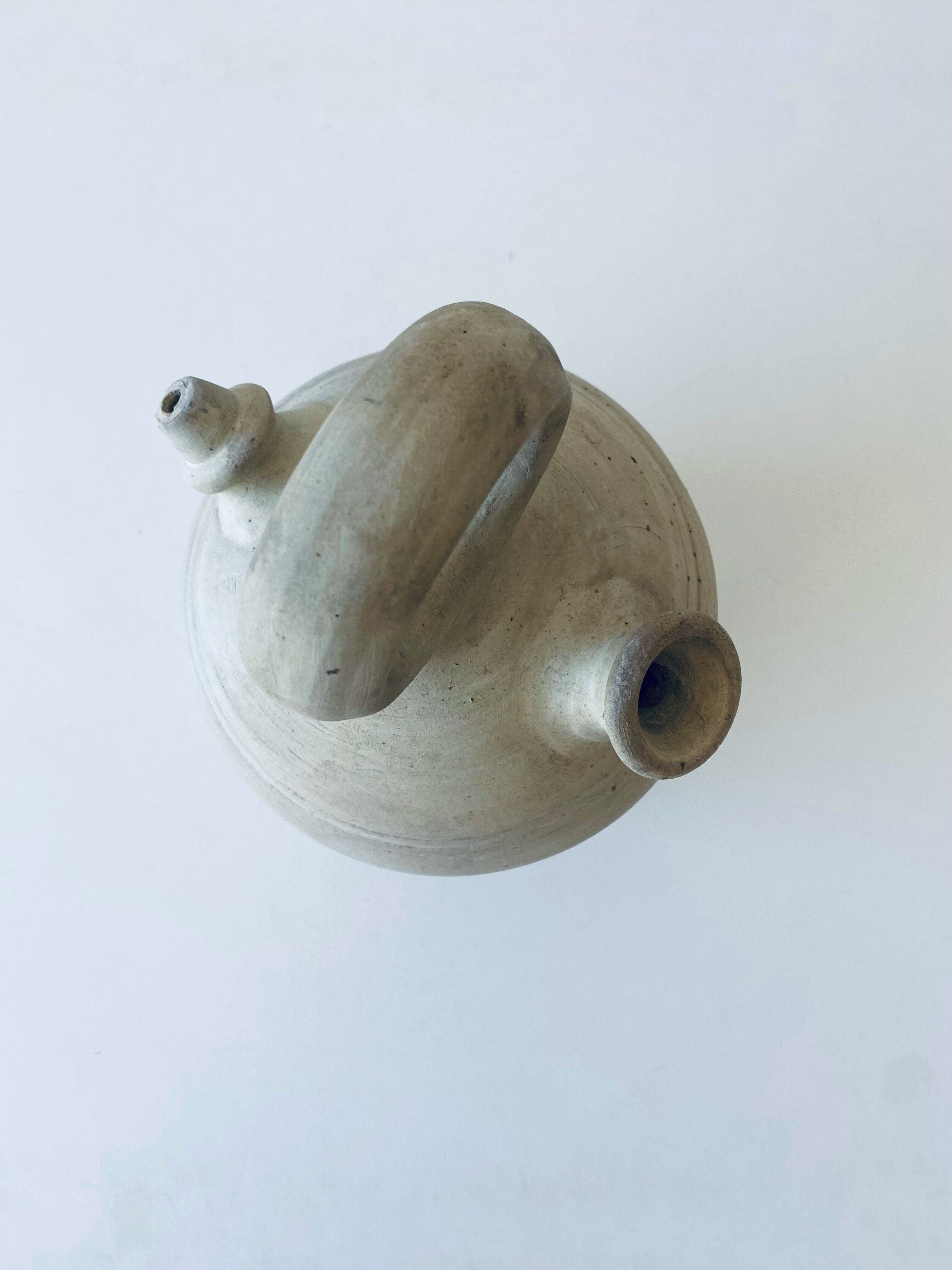 Gargoulette in white terracotta