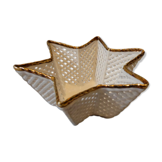 Star-shaped porcelain candlestick
