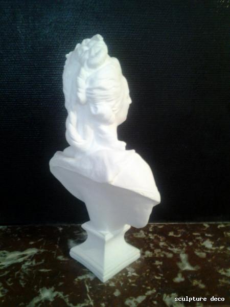 Buste marie Antoinette en staff plâtre renforcé H54cm