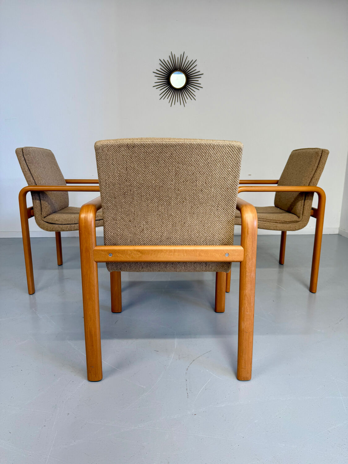 4 armchairs with armrests in beech and fabric, 1970s vintage design.