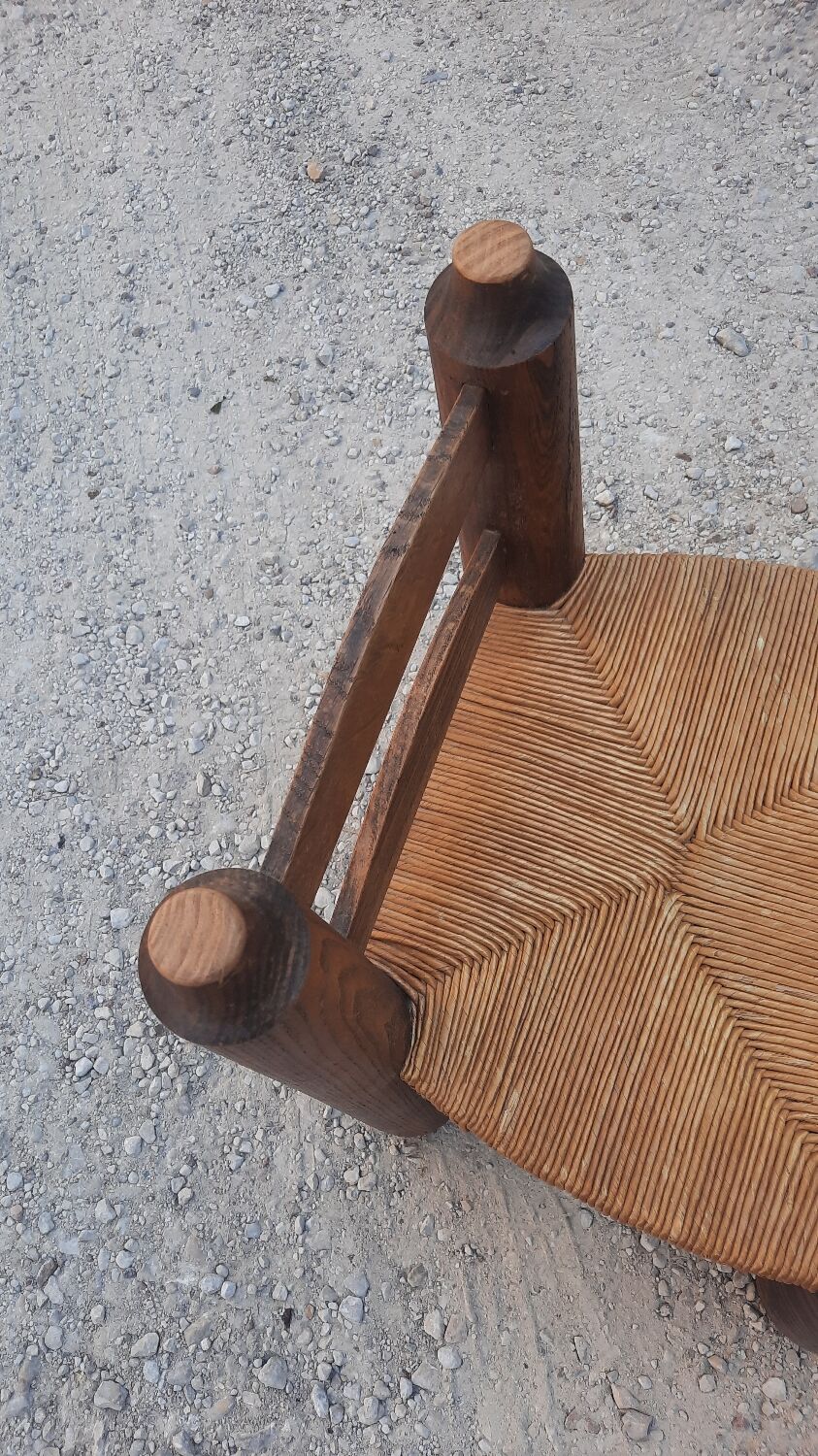 Chaise basse
