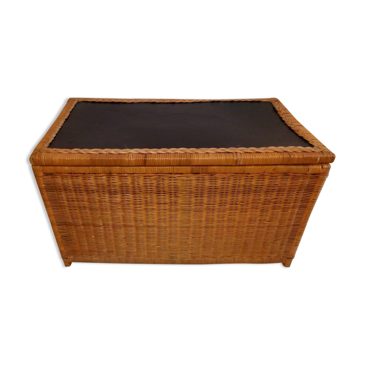 Rattan trunk toy chest