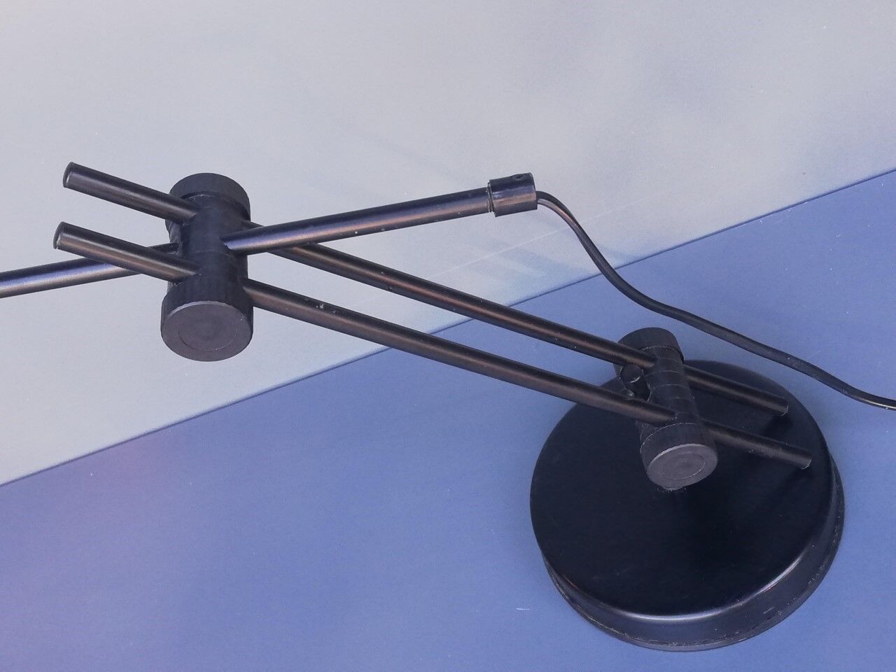 Lampe italienne années 80 Veneta Lumi