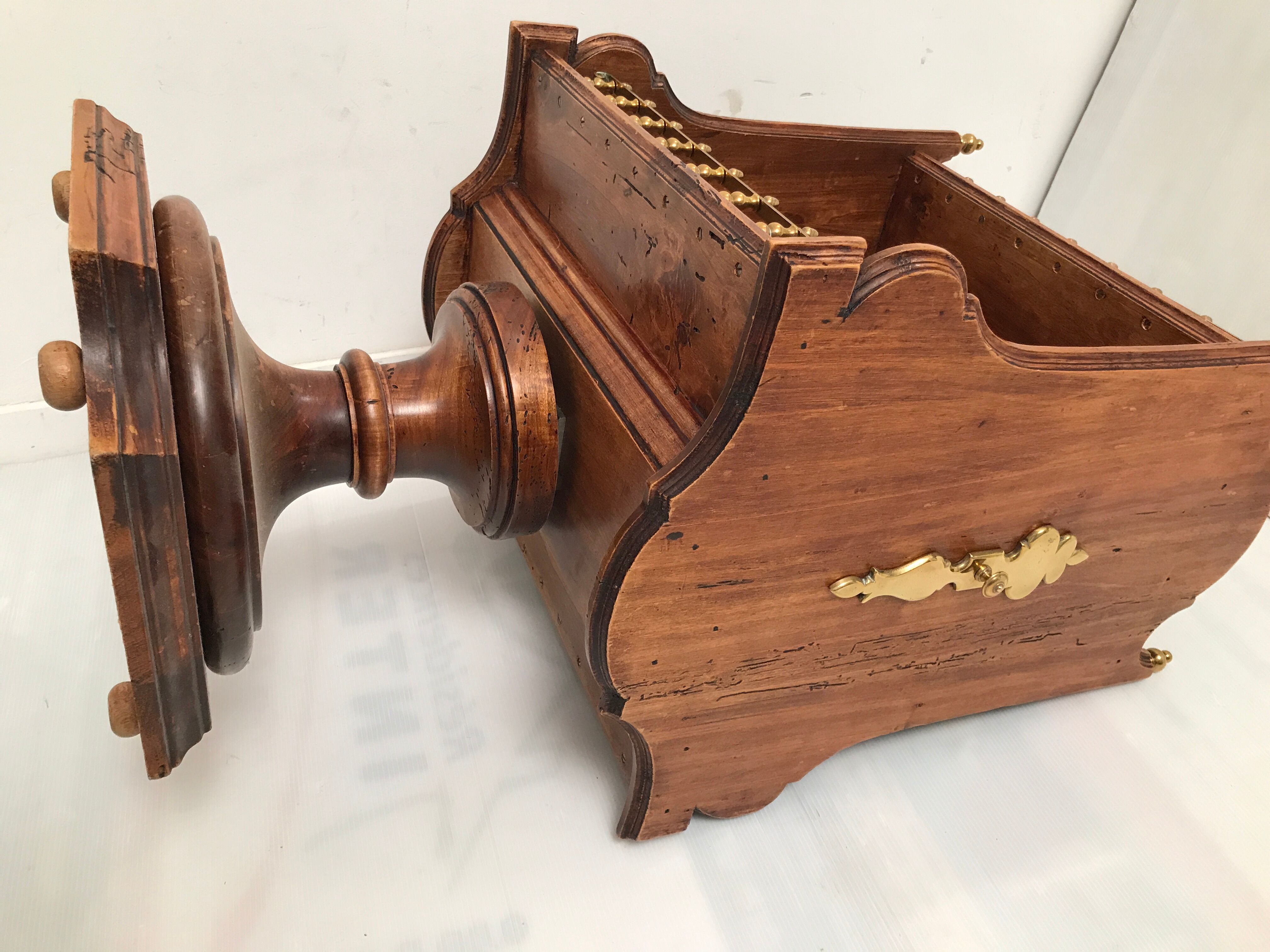 Swivel bar from the 50s