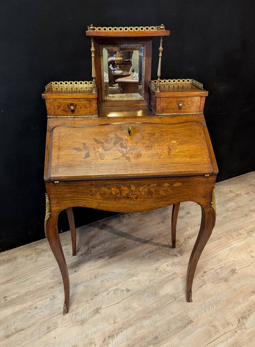 Small Louis XV style secretary in rosewood.