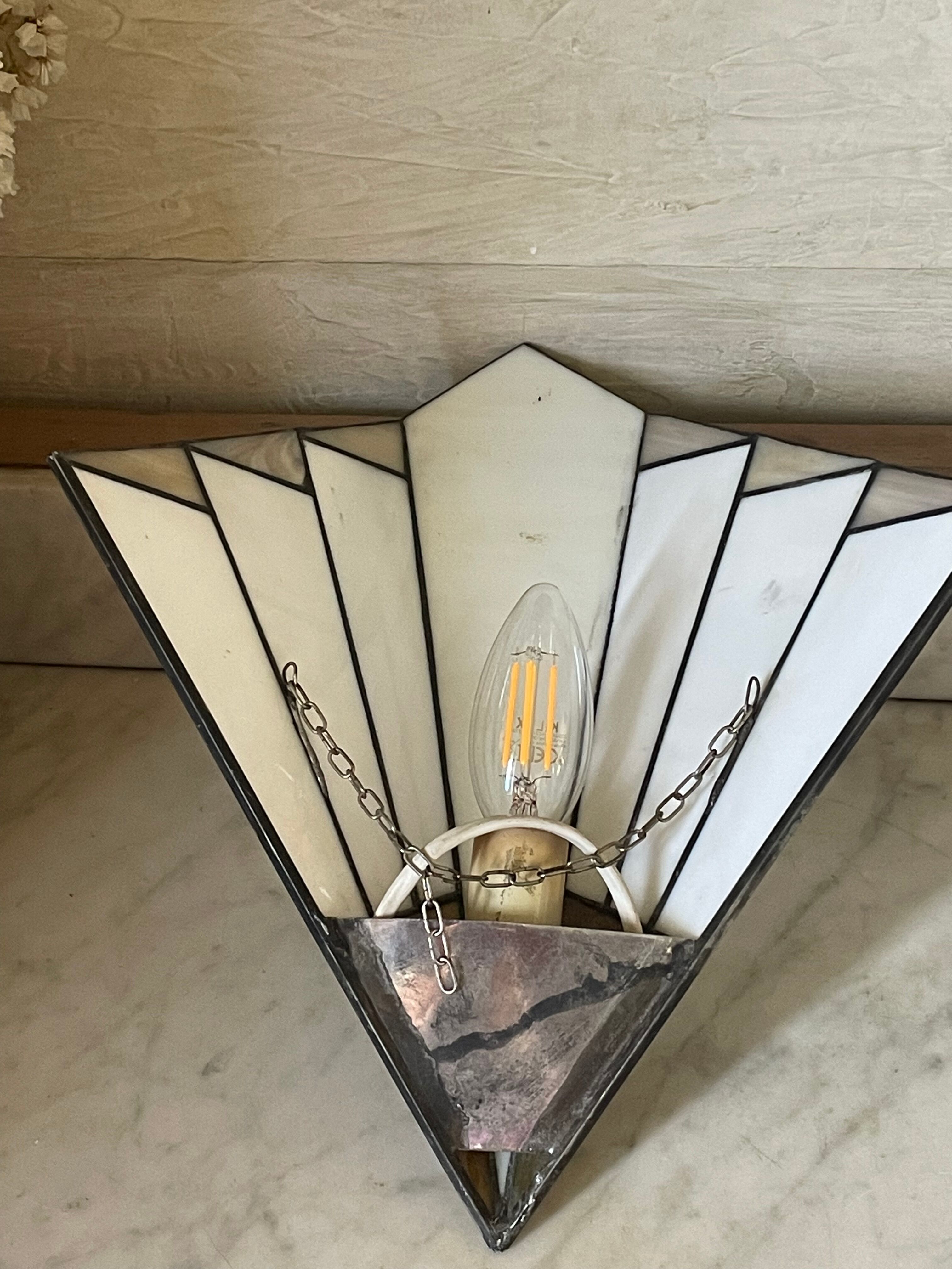 Vintage Tiffany style wall lamp