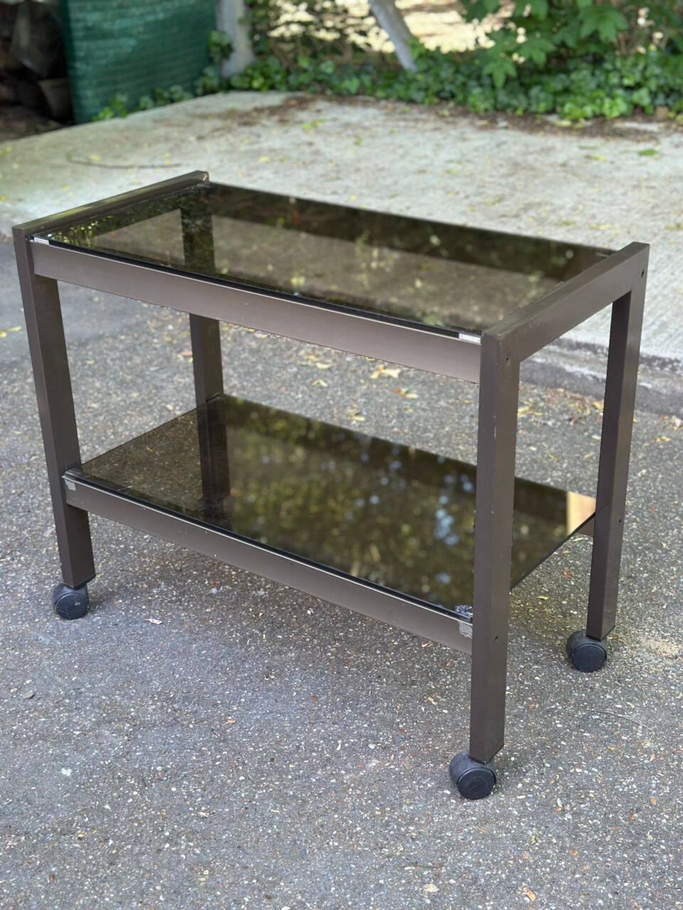 Bar roulant desserte vintage des années 70 métal et verre fumé