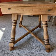 Table avec rallonges intégrées rénovée