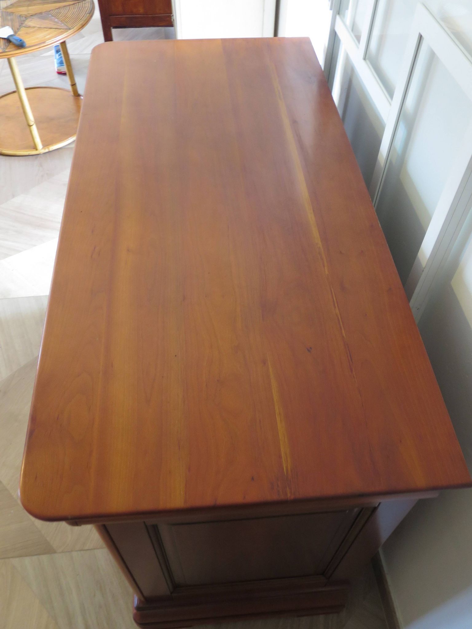 Cherrywood chest of drawers with ogee – 4 drawers – 80s – Louis Philippe style