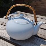 White teapot