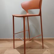 3 tabourets de la maison Archi Volto par Marco Pocci et Claudio Dondoli
