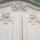 Ancienne armoire de mariée repeinte en blanc, début 19ème