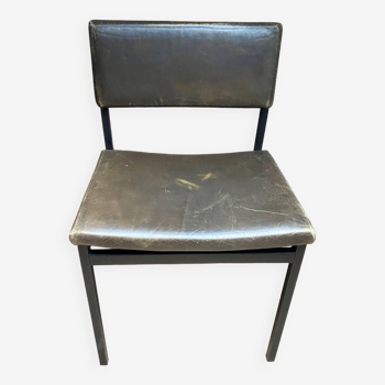 Chaise en cuir