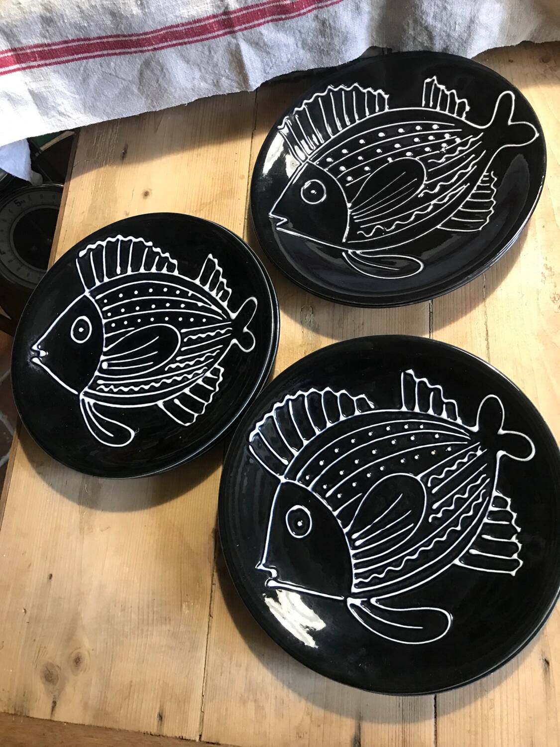 6 Robert Picault plates