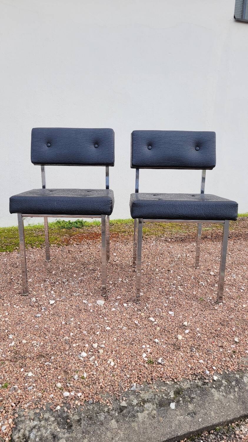 Pair of chromed design skai chairs - 1950s