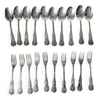 Antique silver-plated cutlery set for 10 people – shell decoration, spirit