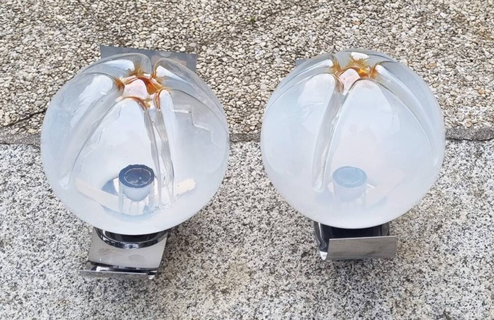 Pair of steel and opaline wall lights, Vittorio Mazzega design, vintage, 70s