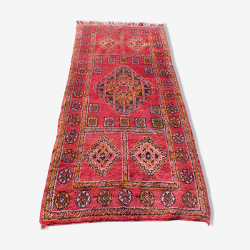 Tapis berbère marocain vintage Boujaad de Khenifra 250x120 cm