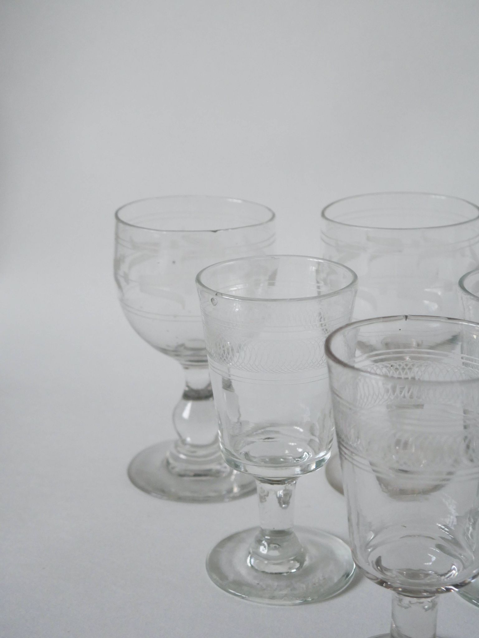 Lot de 6 verres à vin dépareillés XIXème