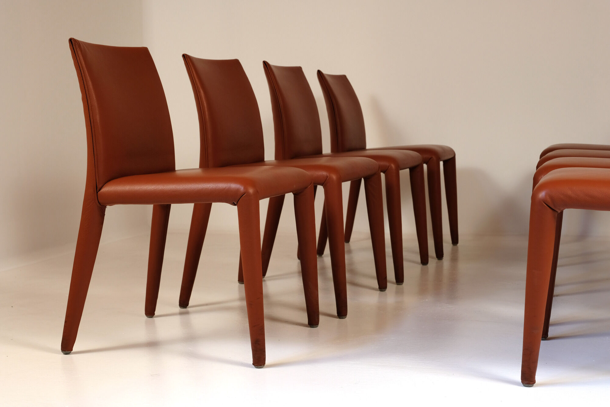 Lot of 8 leather chairs by Mario Bellini for B&B Italia