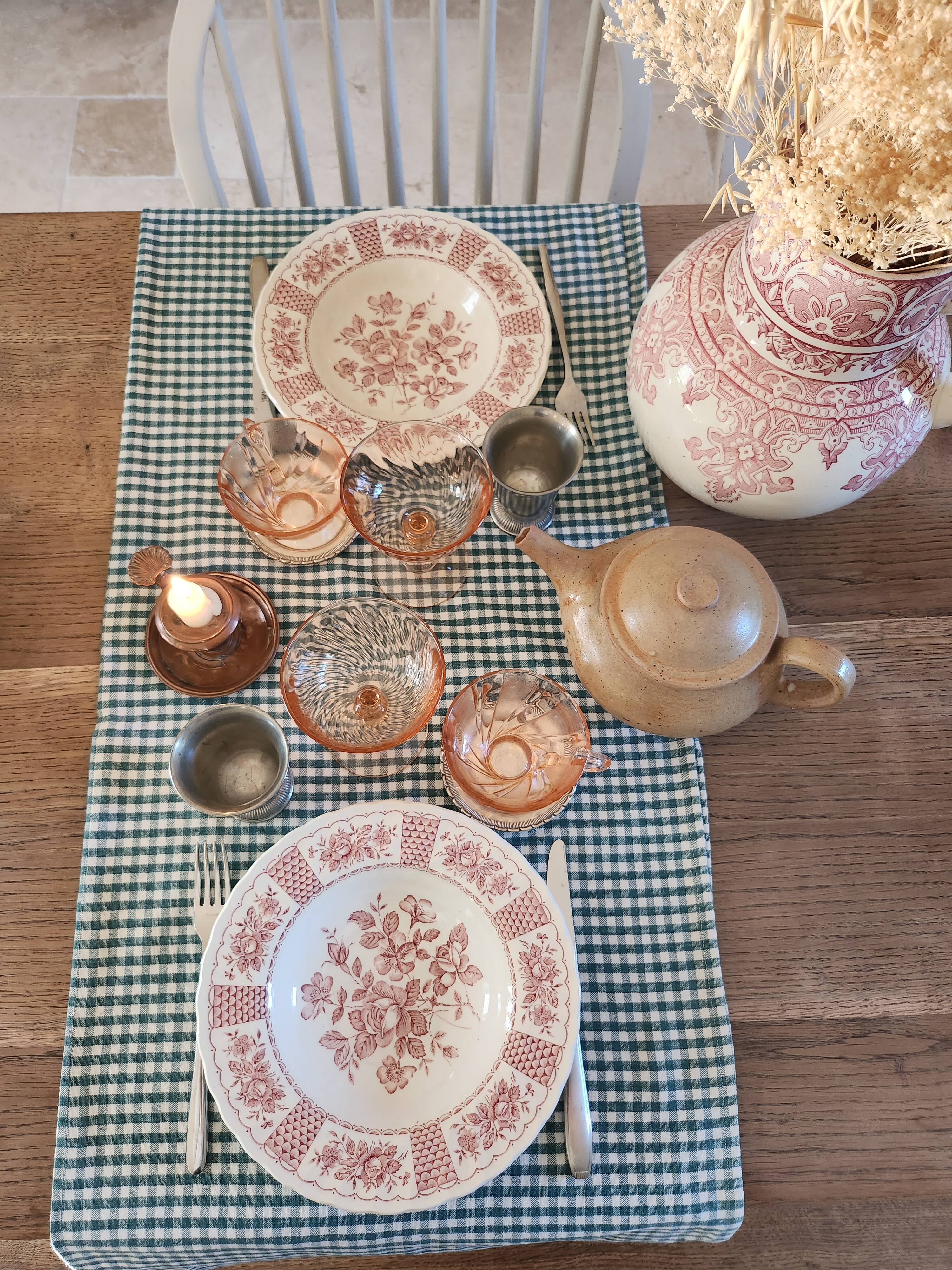 Set of 6 Vereco pink glass cups