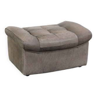 Repose-pieds vintage en cuir gris
