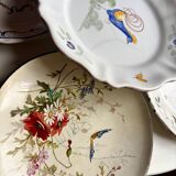 Set of 7 assorted plates