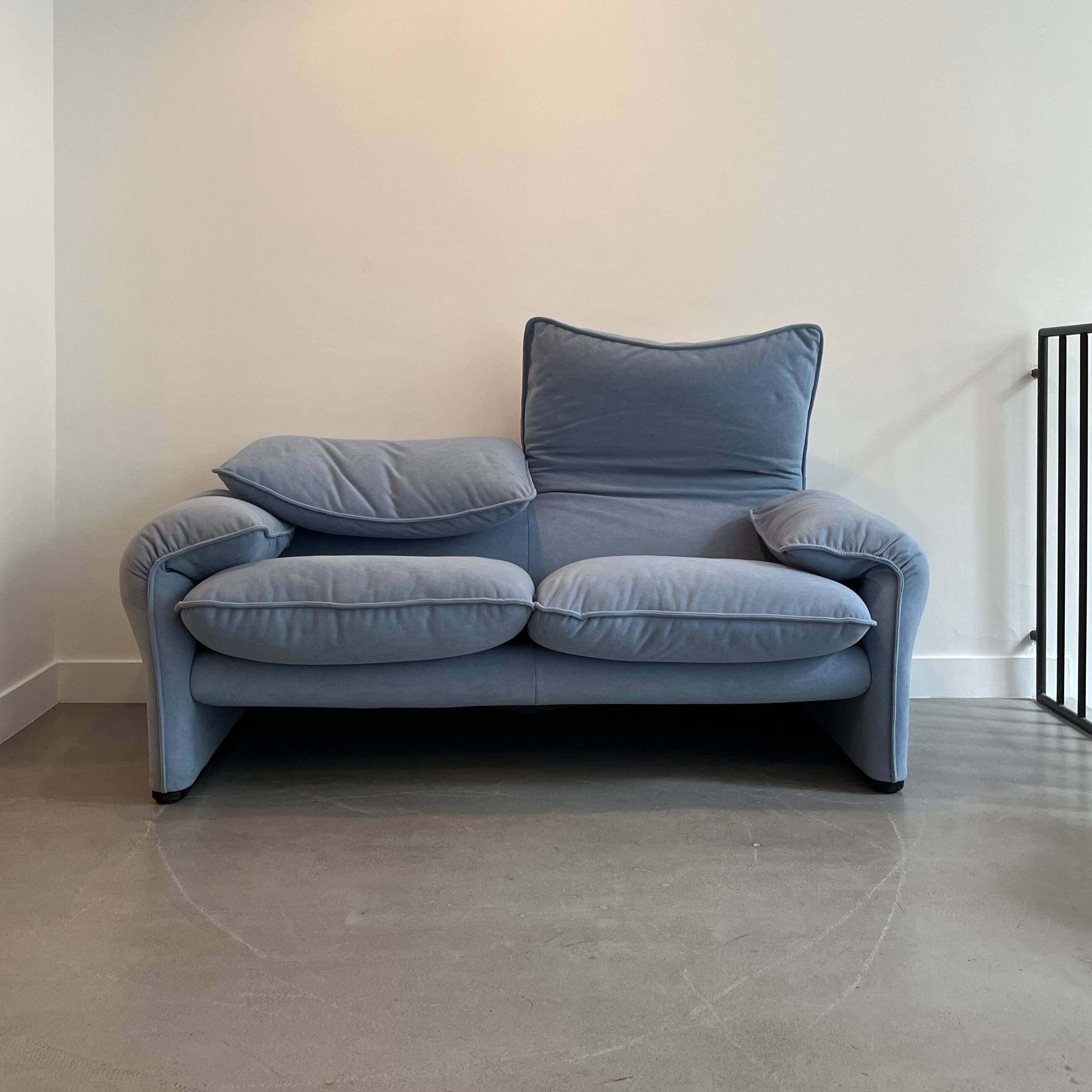 Canapé 2 places Maralunga par Vico Magistretti pour Cassina