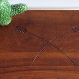 Guerin store vinyls in black metal and wood