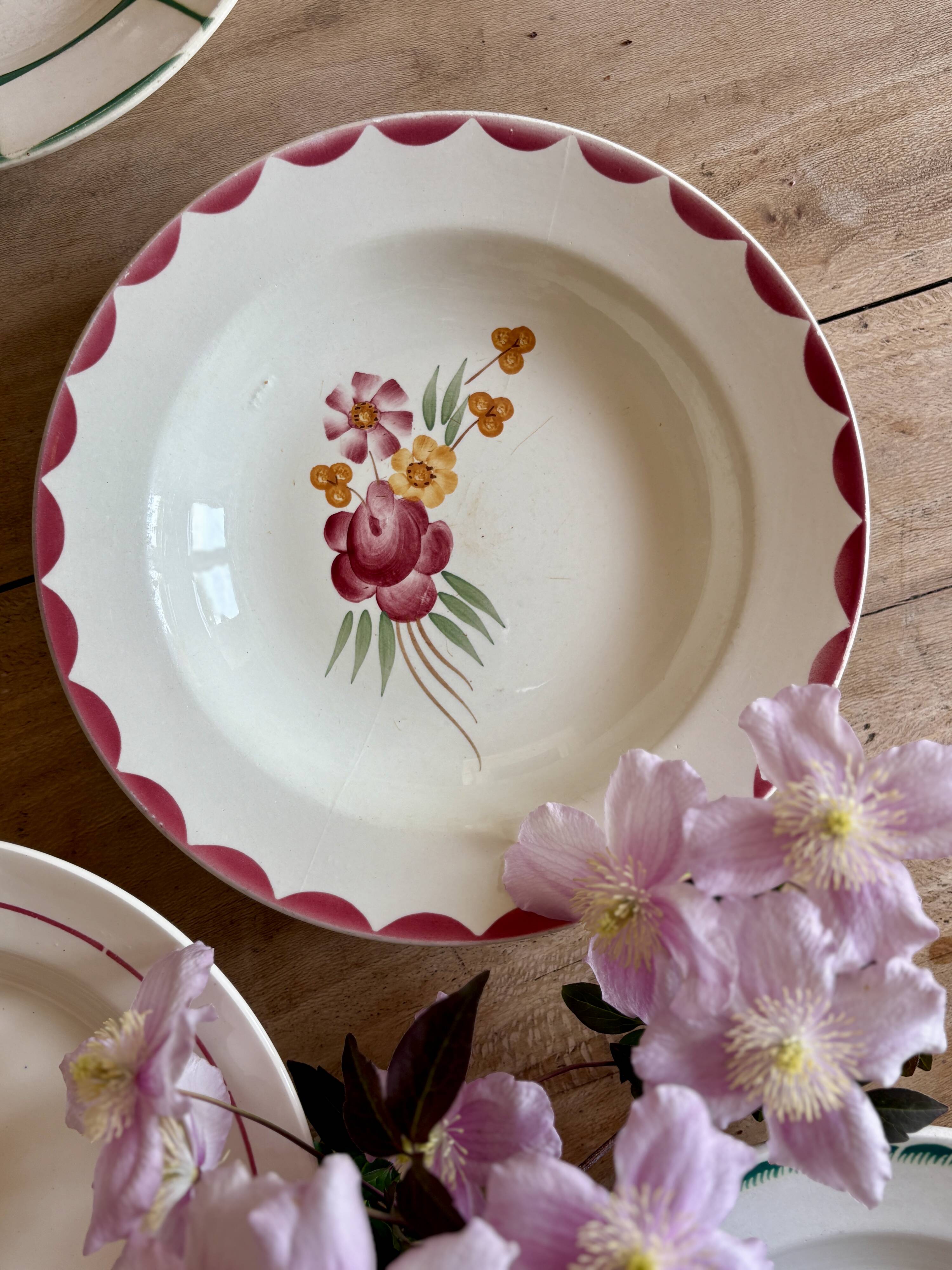 Set of 6 mismatched vintage soup plates