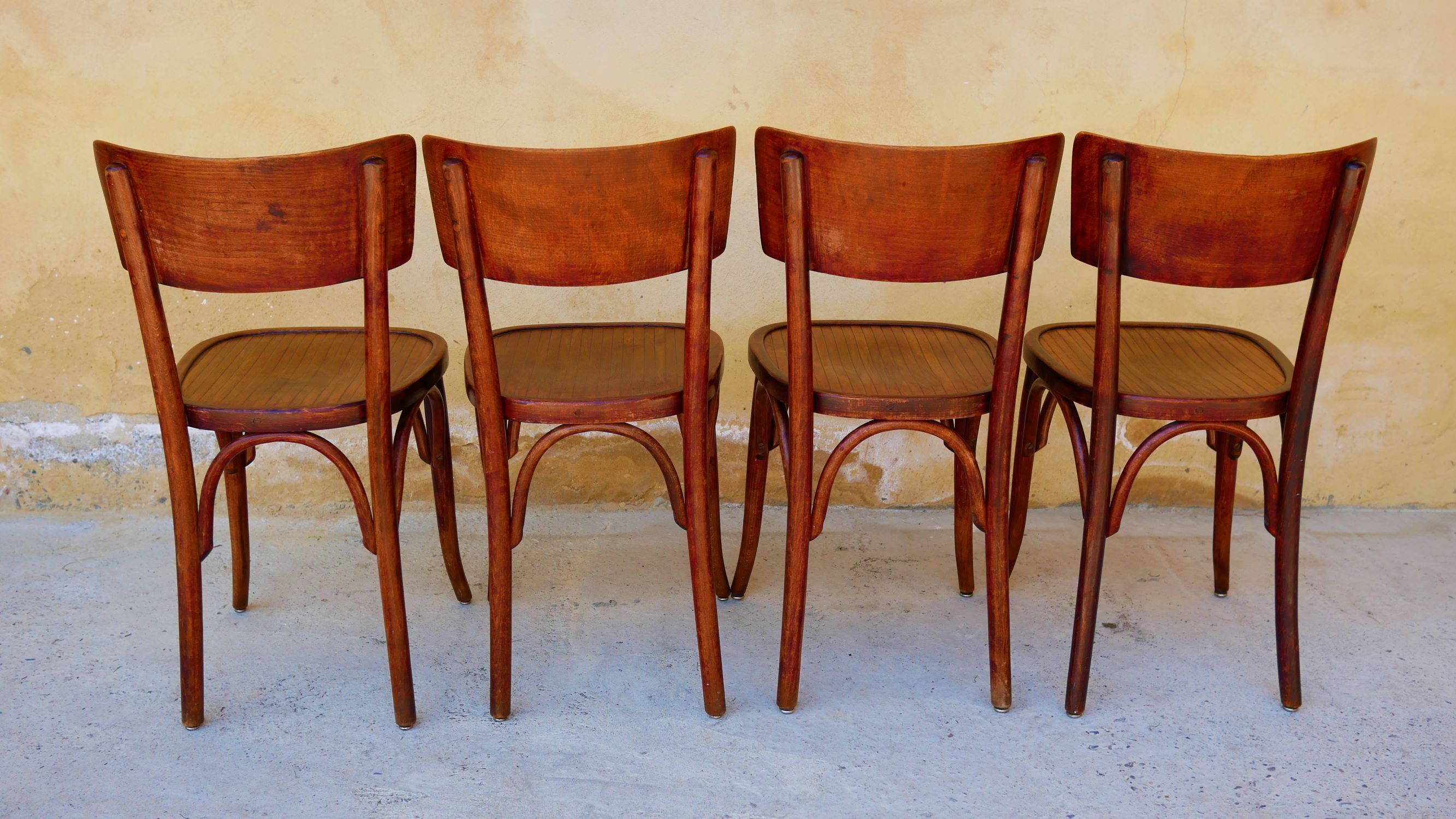 Série de 4 chaises bistrot vintage par Mahieu