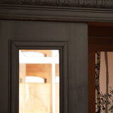 Armoire noire à miroirs