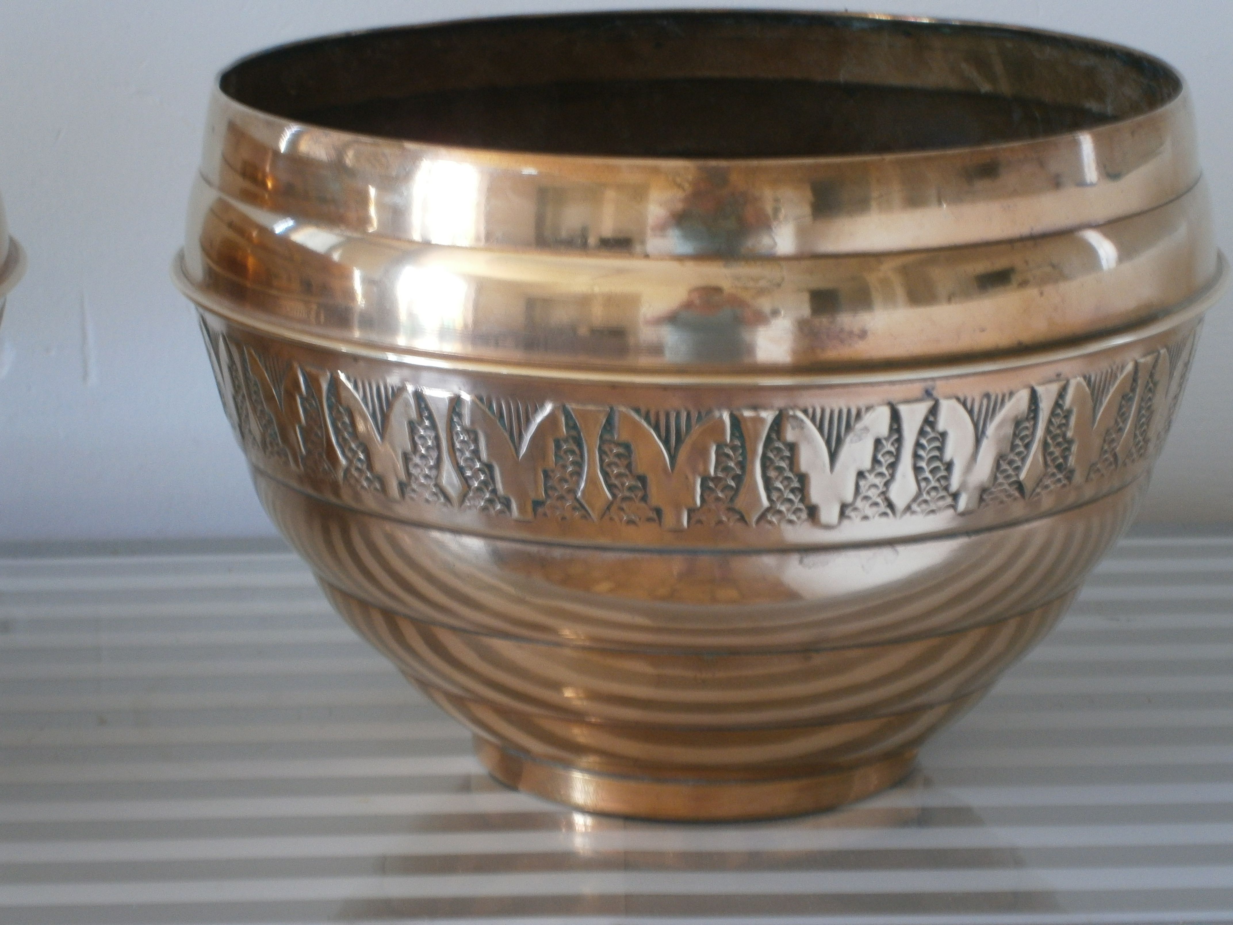 Cache pot